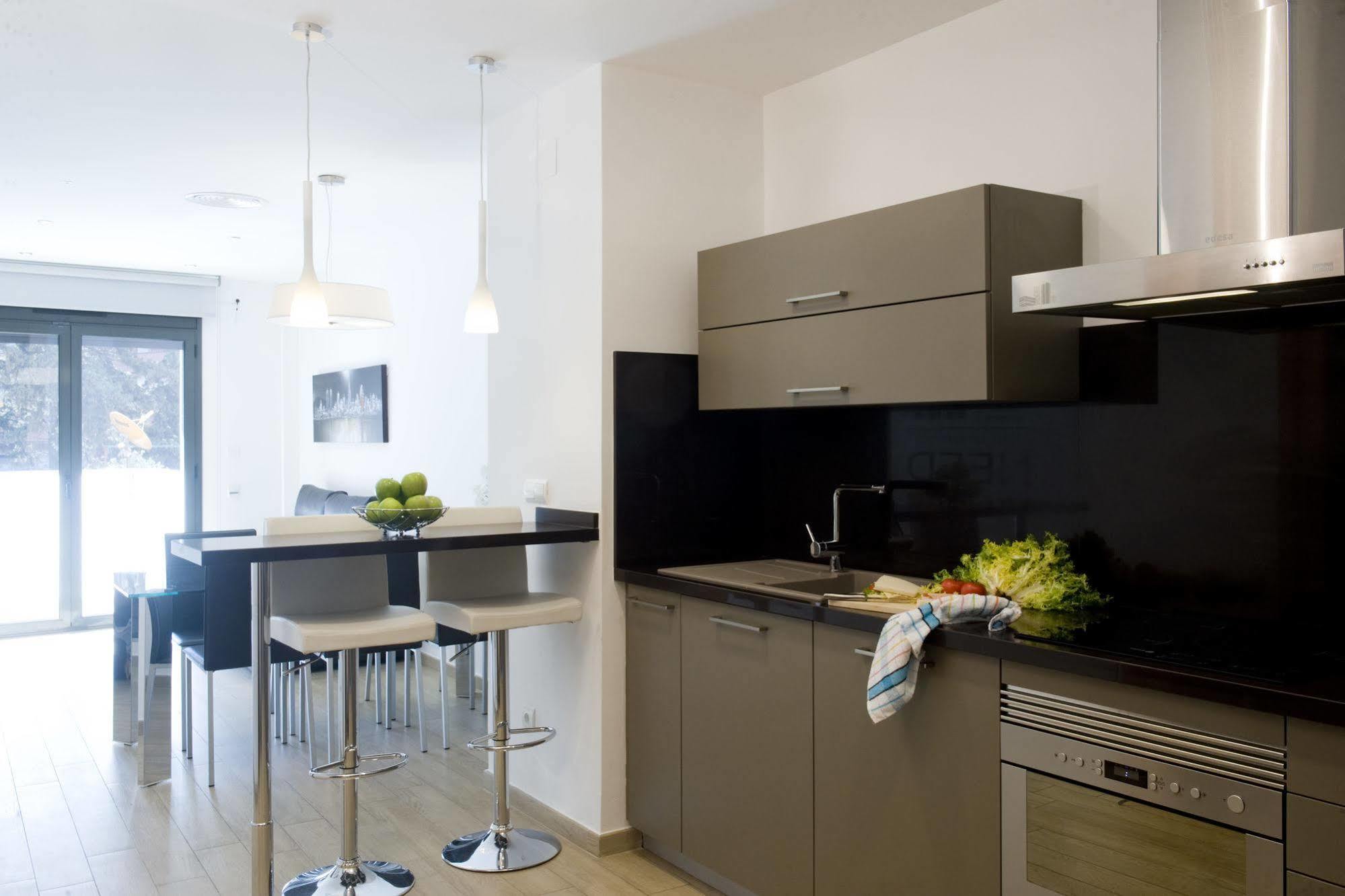 Home To Home ברצלונה מראה חיצוני תמונה